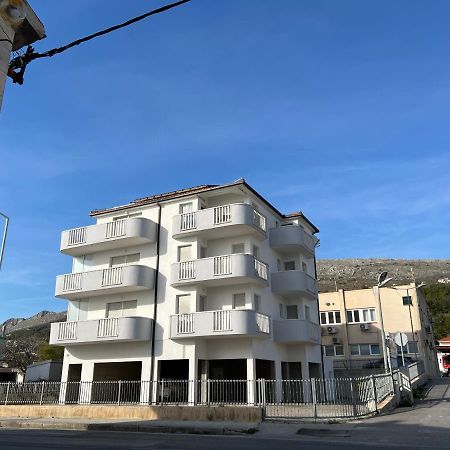 Apartments Lucia Podstrana Exterior photo