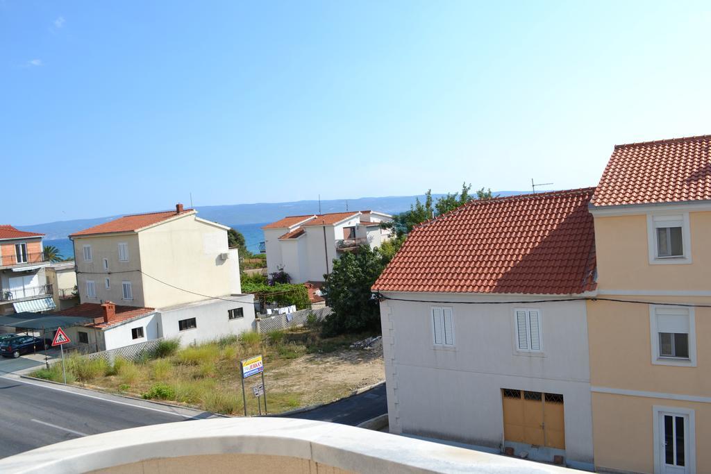 Apartments Lucia Podstrana Room photo
