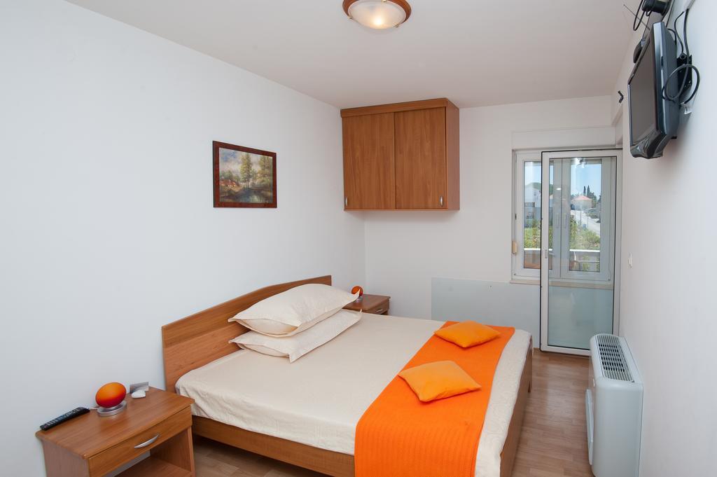 Apartments Lucia Podstrana Exterior photo