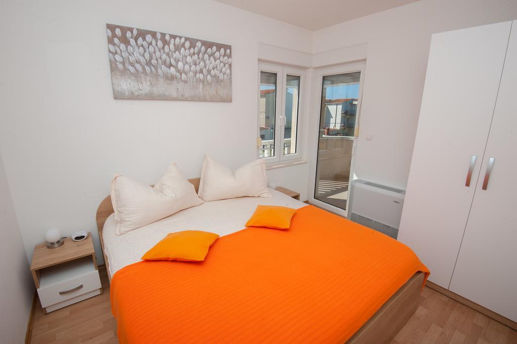 Apartments Lucia Podstrana Exterior photo